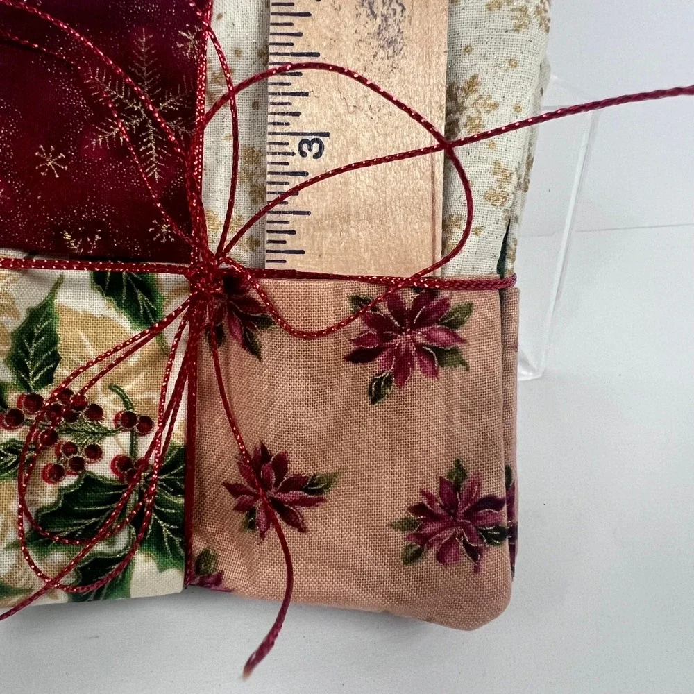 Handmade Christmas Patchwork Coasters Set of‎ 4 Poinsettia Holly Snowflake